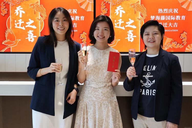 中介服务;教育咨询服务(不含涉许可审批的教育培训活动);招生辅助服务